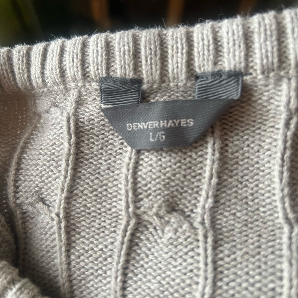 Denver Hayes Cable Knit Sweater in Light Gray - Picture 5 of 6